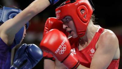 Британка Артингстолл выиграла бронзу ОИ на турнире по боксу