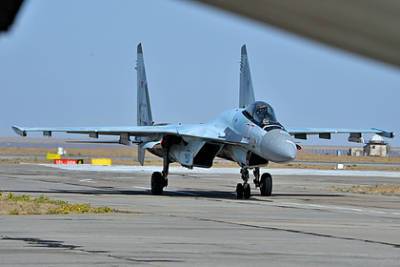 На Дальнем Востоке разбился истребитель Су-35