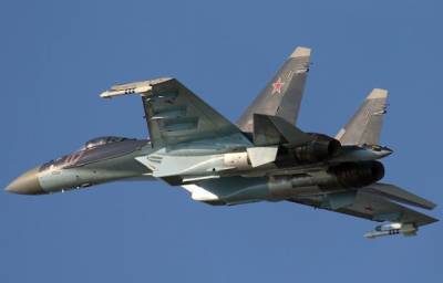В Хабаровском крае потерпел катастрофу истребитель Су-35, пилот жив