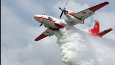 В сети показали борьбу украинских воздушных огнеборцев с лесными пожарами в Турции (ВИДЕО)