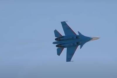 На Дальнем Востоке потерпел крушение истребитель Су-35 поколения 4++, лётчик катапультировался и остался жив