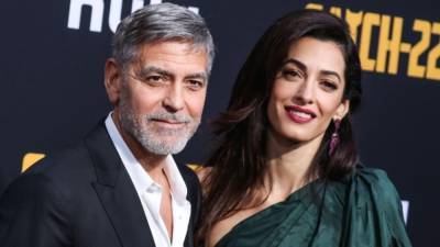 Представитель Джорджа Клуни развеял слухи о беременности жены актера
