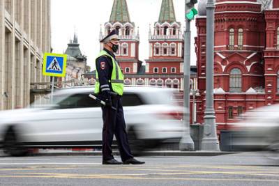 ГИБДД предупредило россиян о проверках на дорогах