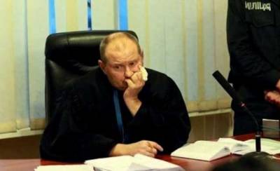 Адвокат Чауса призвал омбудсмена Денисову приехать в СБУ на Владимирскую из-за происходящего с судьей