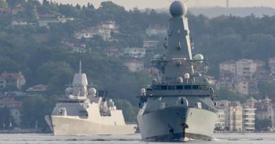 Корабли-провокаторы НАТО покинули Черное море