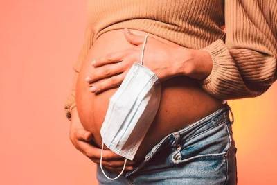 Риск попадания в реанимацию у беременных с COVID выше в 5,5 раза — Лукьянов
