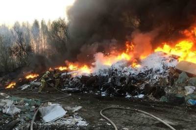 За сутки в Омской области случилось 18 техногенных пожаров