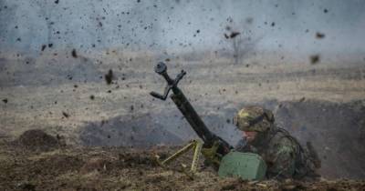 Оккупанты продолжают обстреливать украинские позиции: раненых нет