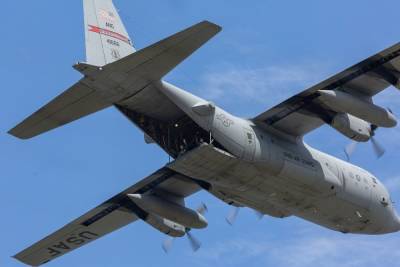 Военный самолет с 85 людьми на борту потерпел крушение на Филиппинах