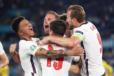 Англия и Дания вышли в полуфинал Евро-2020