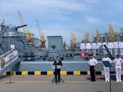 Зеленский прибыл в Одессу и поздравил с Днем ВМС: о "Си Бриз" и первом украинском корвете