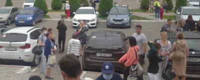 В мэрии и торговых центрах Казани эвакуируют людей из-за сообщений о взрывных устройствах