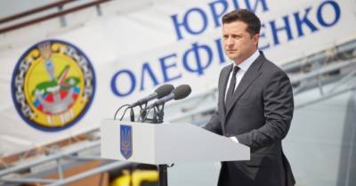 Зеленский: Украина не позволит России ограничивать свободу судоходства в Черном море