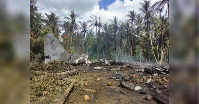 Десятки людей загинули в результаті падіння літака «Геркулес» на Філіппінах
