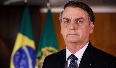 В Бразилии началось расследование против президента из-за махинаций с закупкой вакцин
