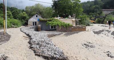 Наводнение в Крыму: есть погибшая