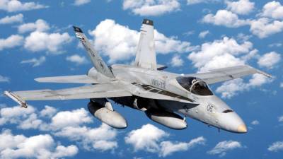Британцы высмеяли журналистов Daily Express за "пересадку" российских летчиков на F/A-18