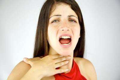 Воспаление голосовых связок: отчего появляется и как лечится