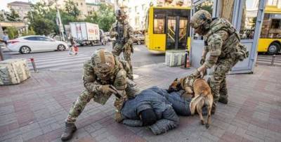 В Киеве спецназ СБУ освобождал "захваченного в заложники" посла Израиля