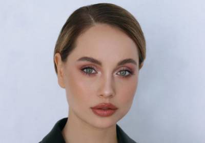 Украинская Анджелина Джоли резко сменила образ, показав свою новую внешность: "Не совсем человеческие..."