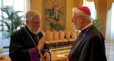 Папский нунций приедет в Ереван: Католикос Арам I провел в Ватикане ряд встреч