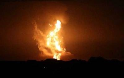 В Каспийском море произошел мощный взрыв на одной из нефтяных платформ
