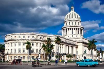 Консул сообщила о массовых случаях изоляции российских туристов на Кубе