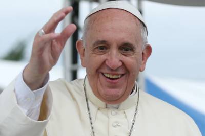 Папа Римский успешно перенёс операцию