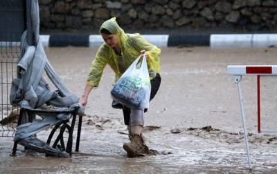 Из-за наводнения в Крыму погибла женщина - СМИ