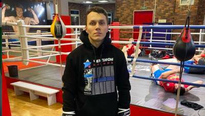 Бойцу MMA Тарасову грозит до трех лет тюрьмы за драку на вокзале в Петербурге
