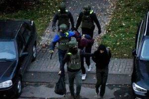 В Беларуси силовики арестовали 24-летнего украинца: причина неизвестна