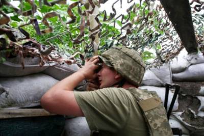 Смерть военного и обстрелы из гранатометов: в штабе отчитались, как прошли сутки на Донбассе