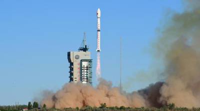 ФОТОФАКТ: Китай запустил новый спутник "Фэнъюнь-3E"