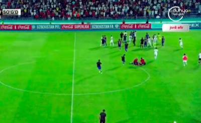 Стенка на стенку. Узбекские футболисты вновь устроили драку на футбольном поле