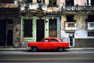 На Кубе застряли 150 туристов из России с положительными тестами