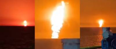 В Каспийском море произошел мощный взрыв: видео