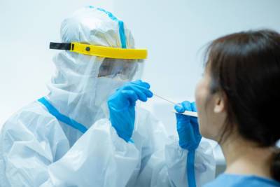 Более 26 тысяч петербуржцев сдали ПЦР-тест на коронавирус за сутки