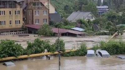 Включили сирены: жителей Сочи предупредили о подтоплениях и возможной эвакуации