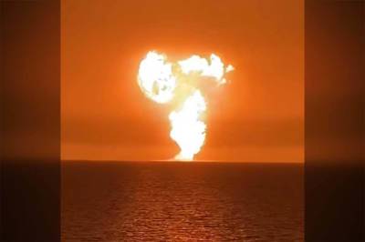 В Каспийском море произошел непонятный взрыв