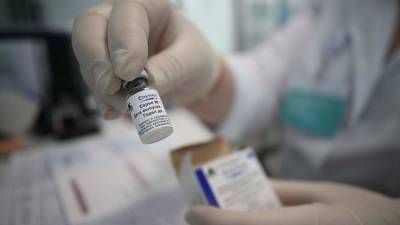 В правительстве оценили ситуацию с поставками вакцины от COVID-19 в регионы