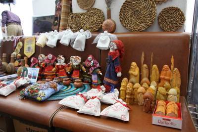 В Волгоградской области выбирают лучшие туристические сувениры