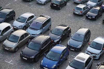 За неделю в Петербурге эвакуировали 440 неправильно припаркованных автомобилей
