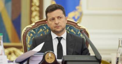 Большинство украинцев считает законопроект о деолигархизации не угрожающим олигархам