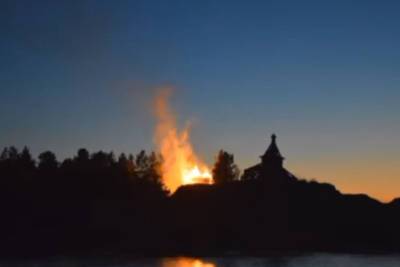 На Ладожском озере сгорели декорации к фильму Запрет