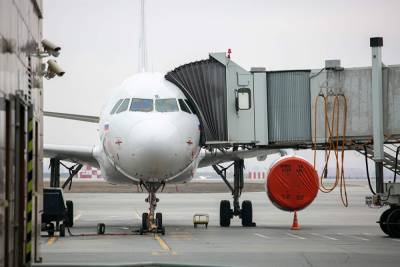 Рейс из Челябинска не смог приземлиться в Сочи из-за урагана