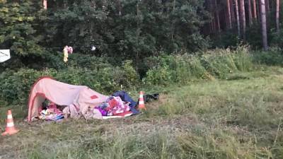 Девочка из палатки, в которую въехала машина под Новосибирском, в реанимации