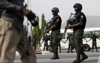 В Нигерии бандиты напали на школу и похитили 140 учащихся