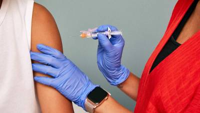 В Италии медики судятся против обязательной вакцинации