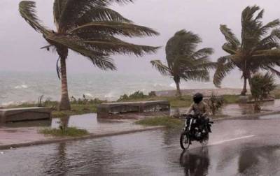 Во Флориде объявили режим чрезвычайной ситуации из-за приближения шторма “Эльза”