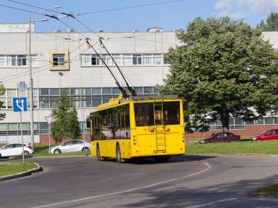 Киев первым в Украине отказывается от бумажных билетов на проезд в общественном транспорте